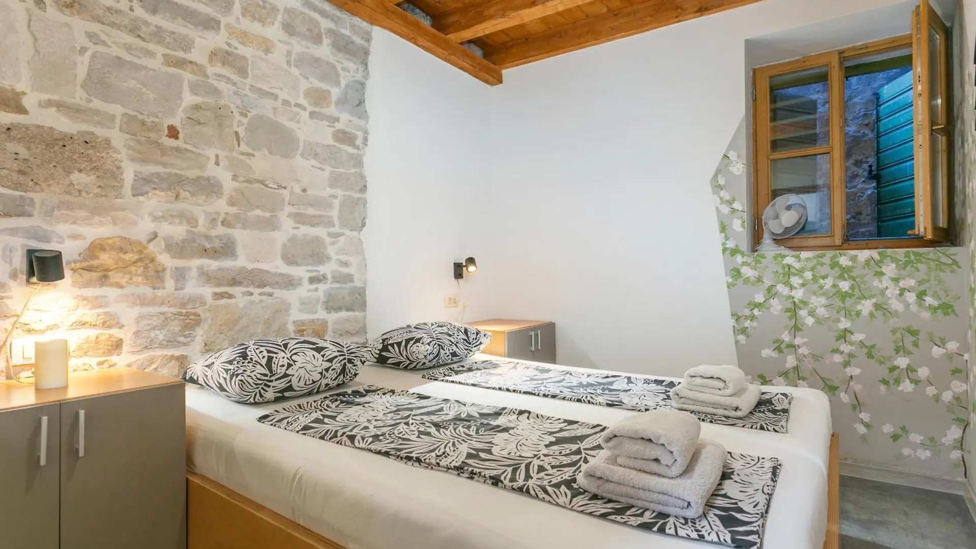Apartments By The Sea Kastel Stari, Kastela - 21199 Croatia