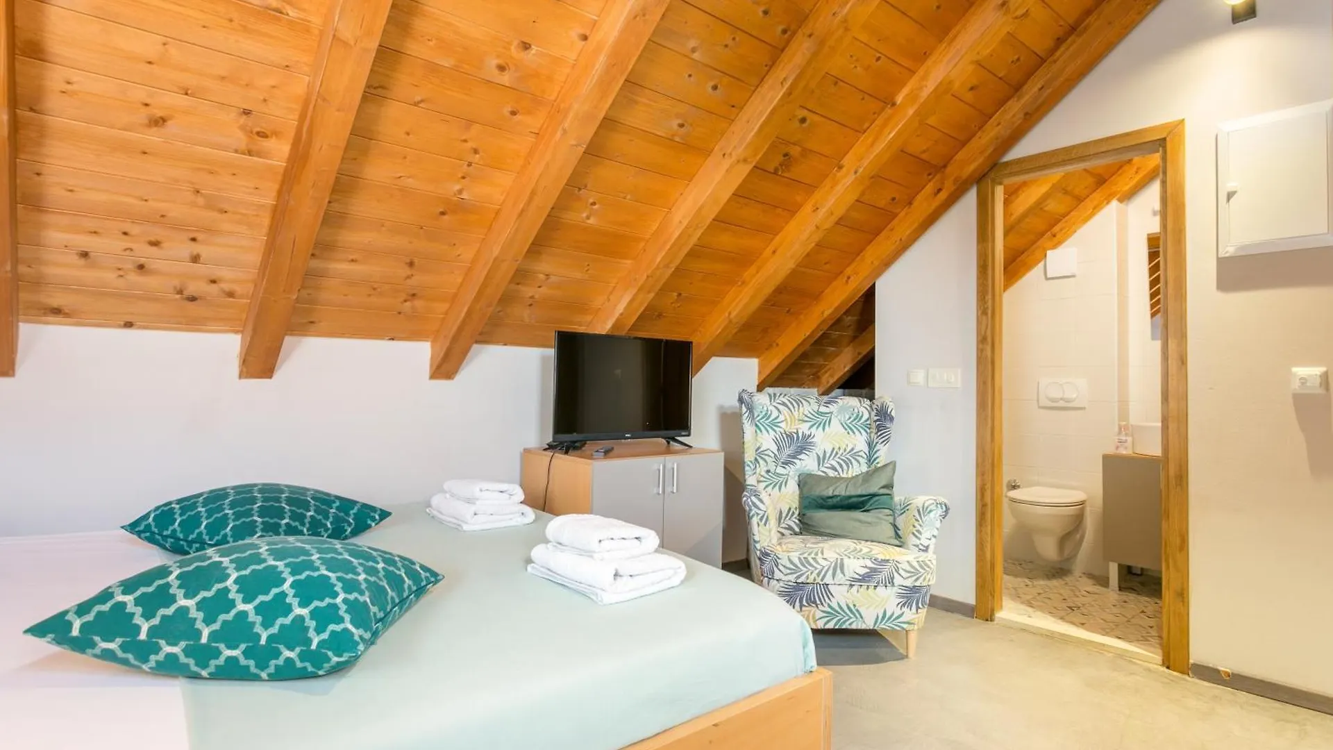 Apartments By The Sea Kastel Stari, Kastela - 21199 Croatia